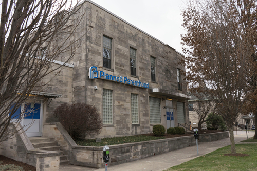 Planned Parenthood building with trees outside.